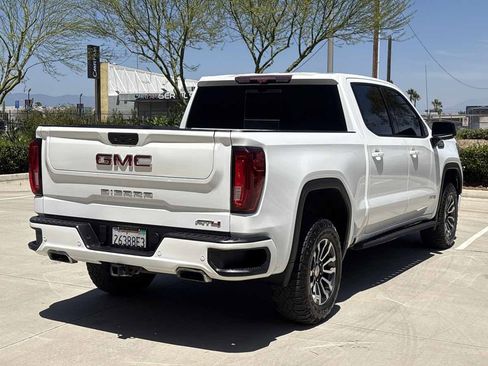 Used 2021 GMC Sierra 1500 AT4 w/ AT4 Premium Package AWD/4WD image 3