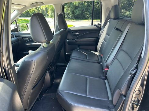 Used 2017 Honda Ridgeline RTL-T image 13