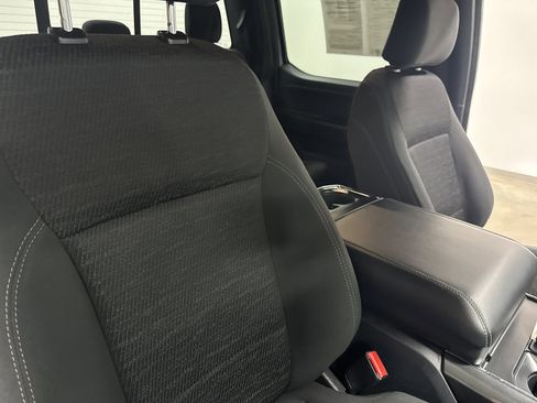 Used 2022 Ford F150 XLT w/ Equipment Group 302A High image 39