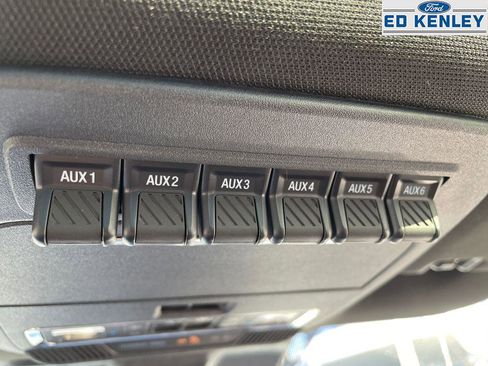 Used 2024 Ford F350 Platinum w/ Tremor Off-Road Package image 19