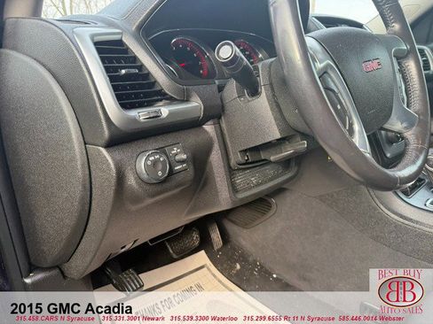 Used 2015 GMC Acadia SLE image 16