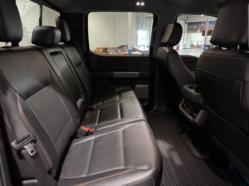 Used 2023 Ford F350 Lariat w/ Lariat Ultimate Package image 38