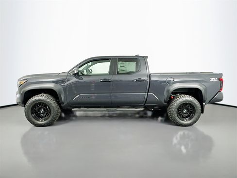 New 2025 Toyota Tacoma TRD Off-Road image 4