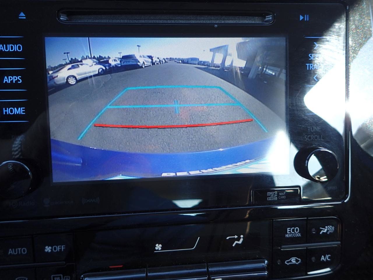 Used 2016 Toyota Prius Four FWD image 19