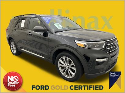 Certified 2022 Ford Explorer XLT w/ Equipment Group 202A