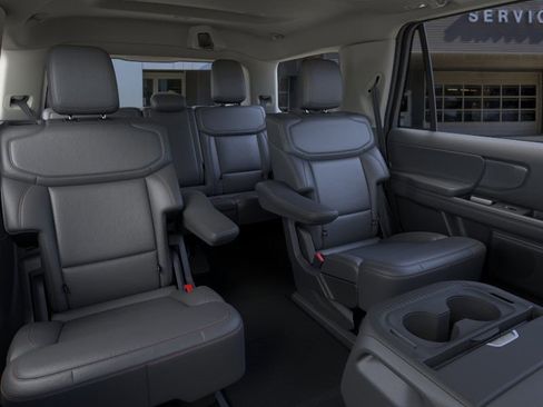 New 2025 Ford Expedition Active RWD image 11