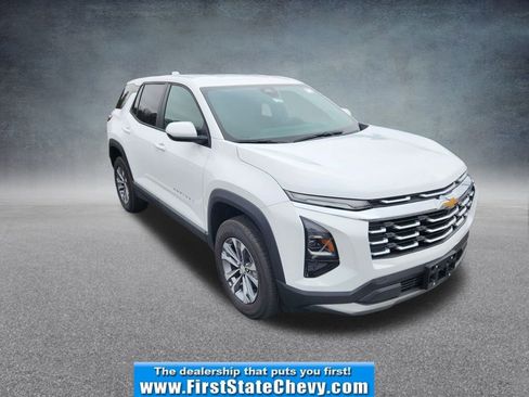 New 2026 Chevrolet Equinox LT image 1