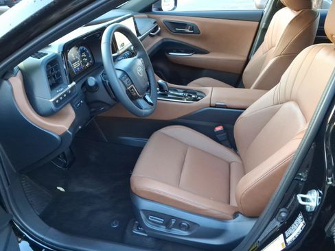 Certified 2026 Toyota Crown Signia AWD/4WD image 15