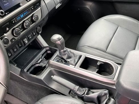 Used 2023 Toyota Tacoma Limited w/ Nightshade Package AWD/4WD image 16