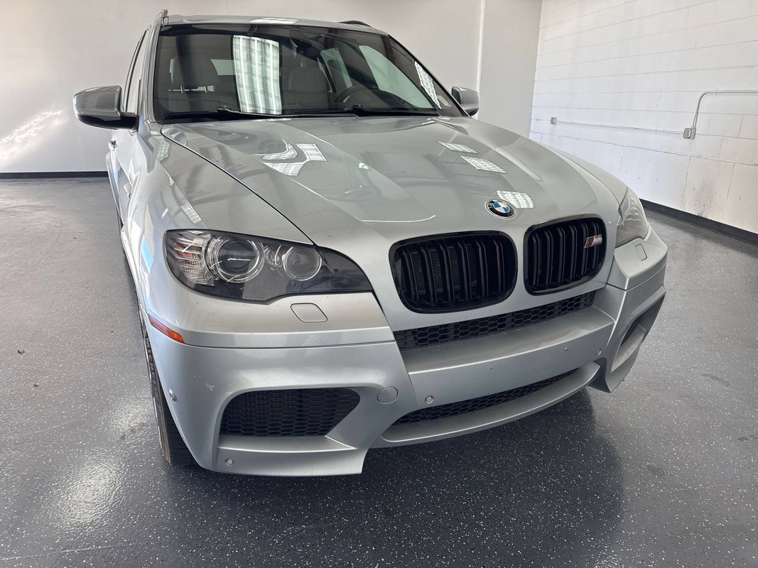 Used 2011 BMW X5 M AWD/4WD image 1
