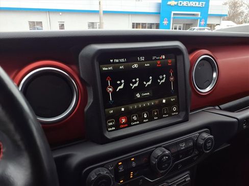 Used 2021 Jeep Wrangler Unlimited Rubicon image 9