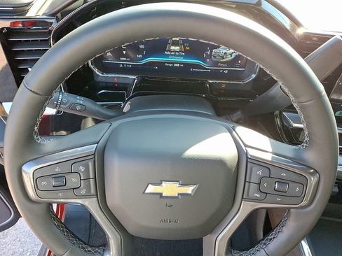 Used 2025 Chevrolet Silverado 3500 High Country image 20