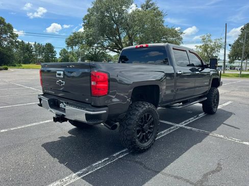 Used 2015 Chevrolet Silverado 2500 LT w/ LT Convenience Package AWD/4WD image 6