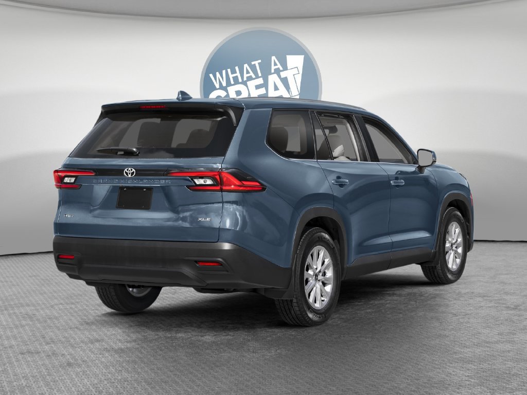 New 2026 Toyota Grand Highlander XLE FWD image 2