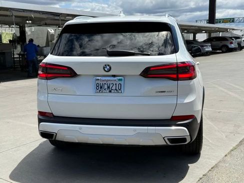 Used 2021 BMW X5 sDrive40i w/ Premium Package RWD image 9