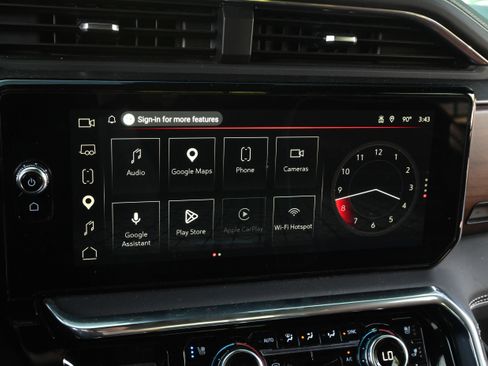 Used 2024 GMC Sierra 2500 Denali Ultimate w/ Max Trailering Package image 8