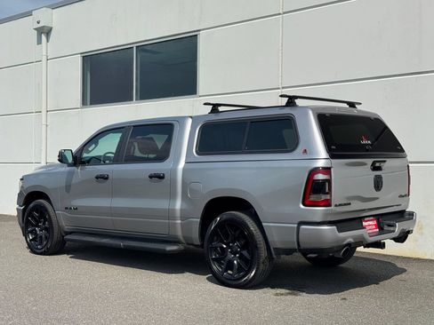 Used 2023 RAM 1500 Laramie AWD/4WD image 5