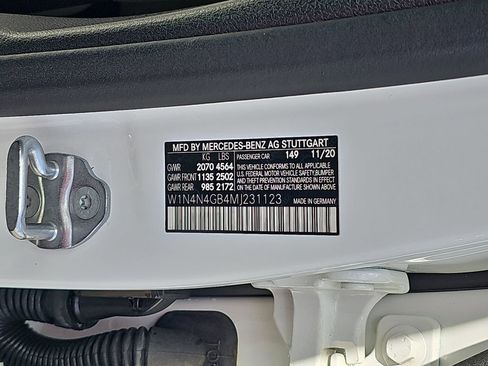 Used 2021 Mercedes-Benz GLA 250 w/ Premium Package image 37