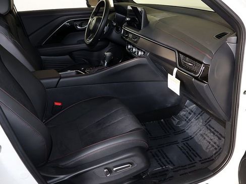 Used 2025 Acura ADX A-Spec FWD image 33