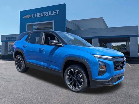 New 2026 Chevrolet Equinox RS w/ Convenience Package III FWD image 2