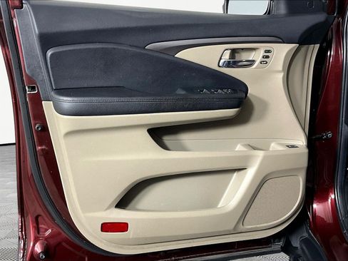 Used 2022 Honda Pilot Special Edition image 20