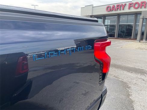 Used 2024 Ford F150 Lightning XLT image 21