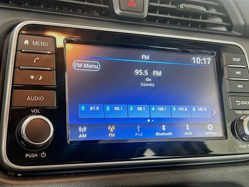 Used 2024 Nissan Versa S w/ Trunk Package FWD image 19