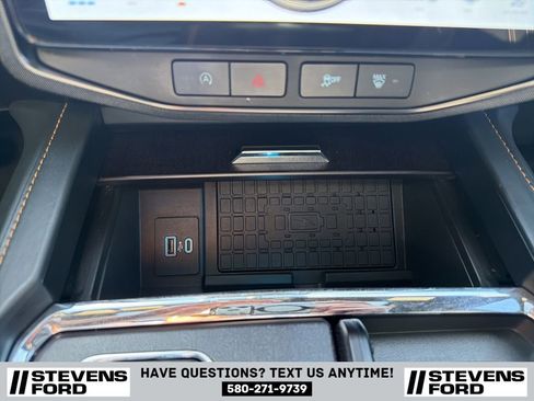 Used 2023 Ford Expedition Max Platinum AWD/4WD image 27
