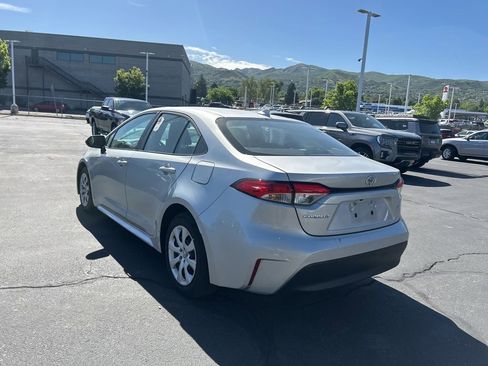 Used 2024 Toyota Corolla LE FWD image 6