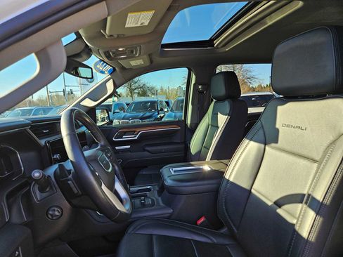 Used 2022 GMC Sierra 1500 Denali image 24