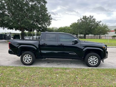 Used 2024 Toyota Tacoma SR5 RWD image 6