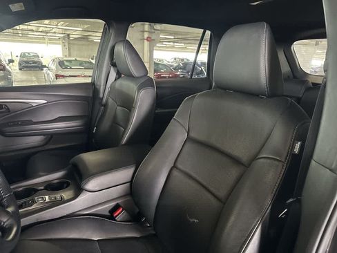 Used 2024 Honda Passport EX-L image 13