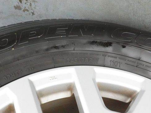 Used 2024 Toyota Tacoma SR5 image 33