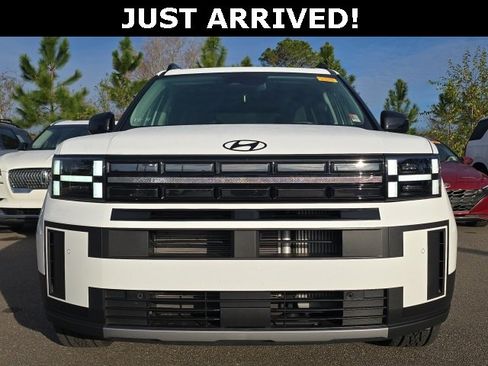 Used 2024 Hyundai Santa Fe XRT image 2