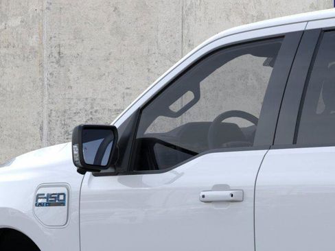 New 2025 Ford F150 Lightning Flash image 20
