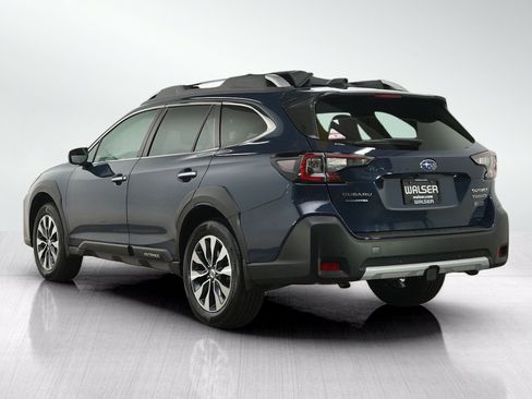 Used 2024 Subaru Outback Touring XT AWD/4WD image 3