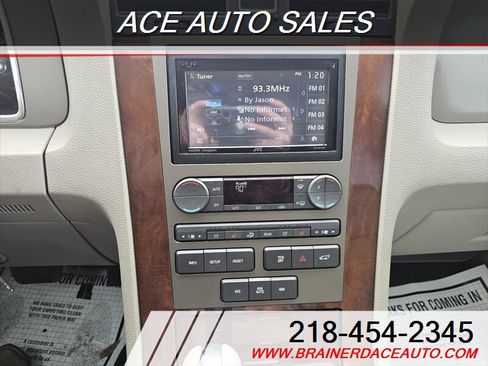 Used 2013 Lincoln Navigator 4WD w/ HD Trailer Tow Pkg image 12