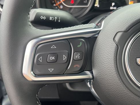 New 2026 Jeep Wrangler Unlimited Sahara AWD/4WD image 23