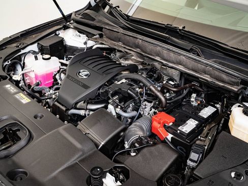 Certified 2024 Lexus RX 350 AWD image 36