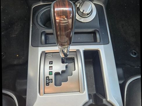 Used 2019 Toyota 4Runner Limited image 26