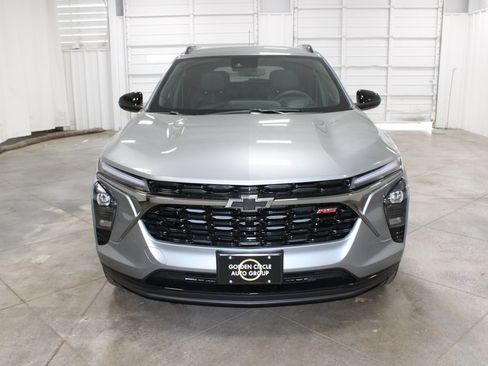 New 2026 Chevrolet Trax RS w/ Driver Confidence Package FWD image 3