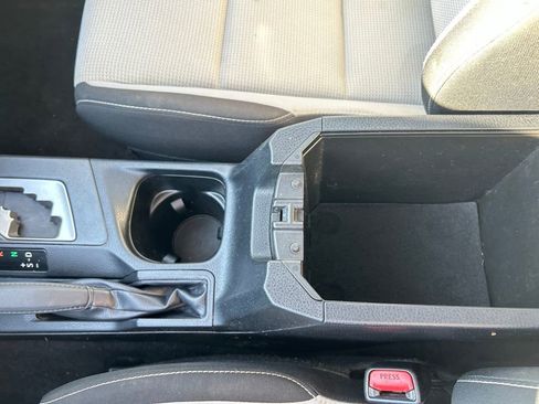 Used 2018 Toyota RAV4 XLE image 23