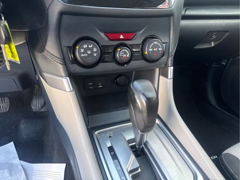 Used 2023 Subaru Forester AWD/4WD image 26