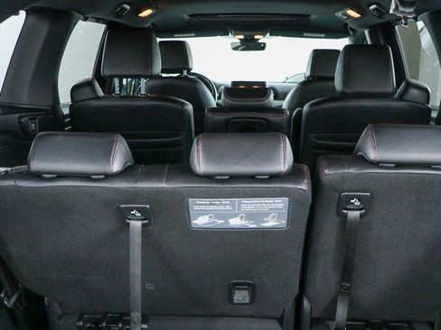 Used 2023 Honda Odyssey Sport image 31