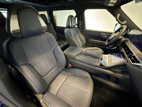 New 2026 INFINITI QX80 4WD image 26