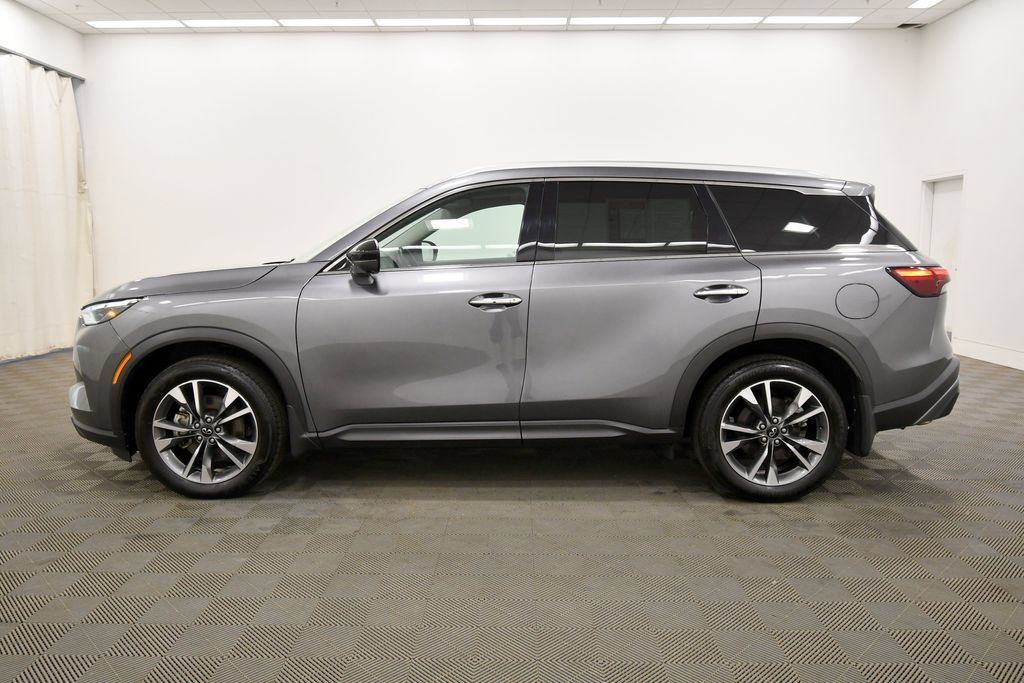 Used 2025 INFINITI QX60 Luxe AWD/4WD image 4