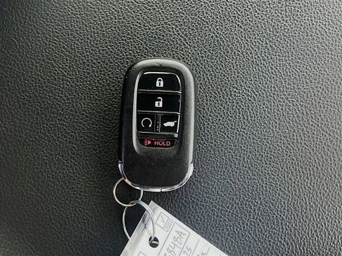 Used 2025 Honda CR-V Sport-L image 33