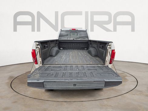 Used 2015 Ford F150 Lariat w/ Equipment Group 502A Luxury AWD/4WD image 11