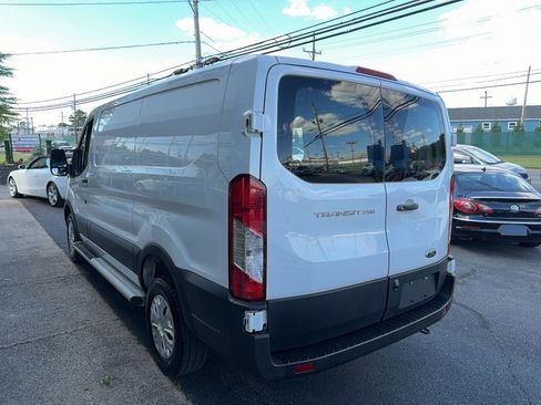 Used 2024 Ford Transit 250 Low Roof w/ Exterior Upgrade Package RWD image 4