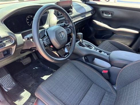 Certified 2025 Honda HR-V Sport image 16